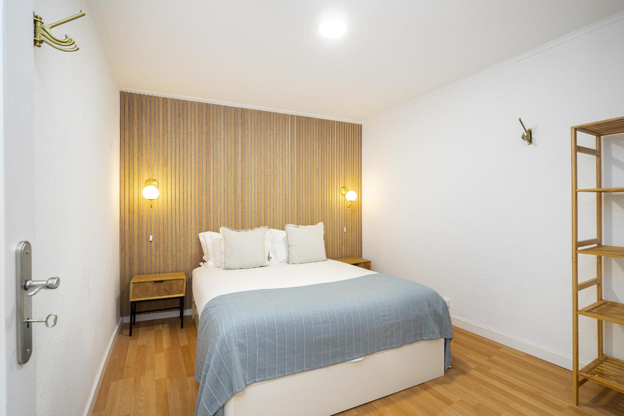 Whome Stylish Family Residence In The Heart Of Chiado Lisboa Екстериор снимка